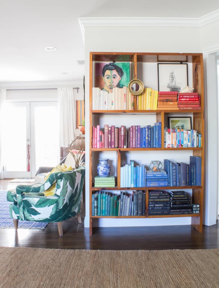 How To Style Your Bookshelves Apartment Therapy
